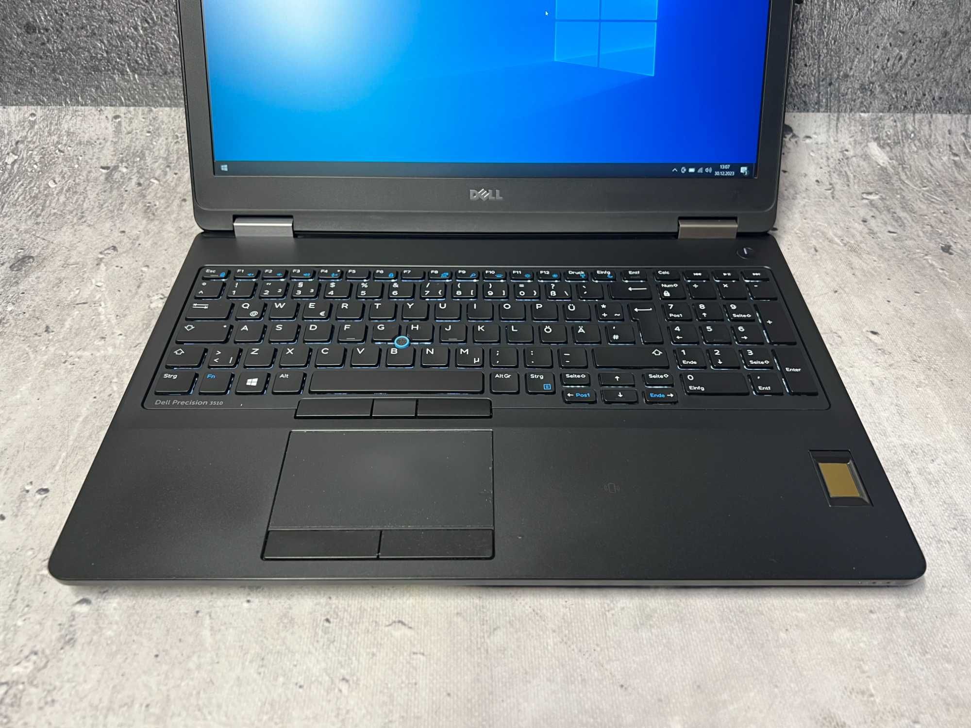 Dell Precision 3510 i7 6700HQ 3.5 GHz/ 16GB DDR4/ 256SSD/ R9 M360/ W10