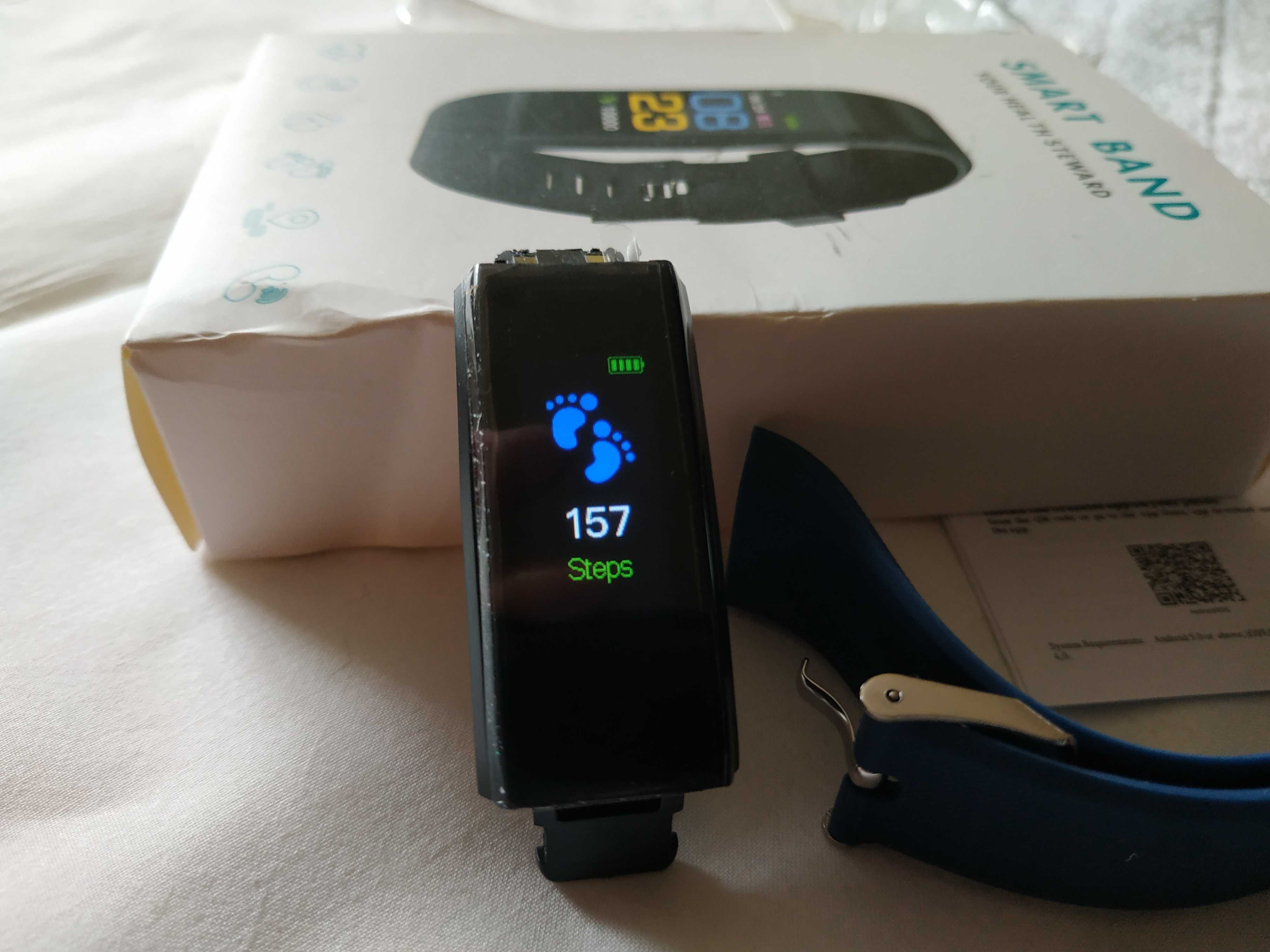 Smart Watch Q1 Smartband