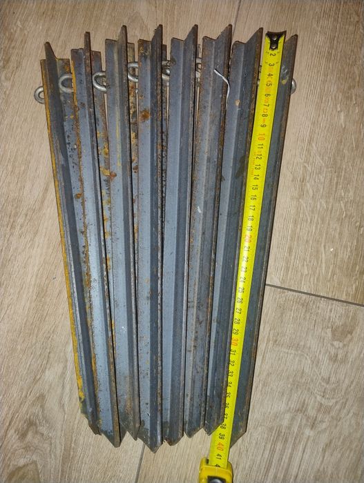Śledzie do namiotu wojskowego długość 40 cm i 45 cm używane