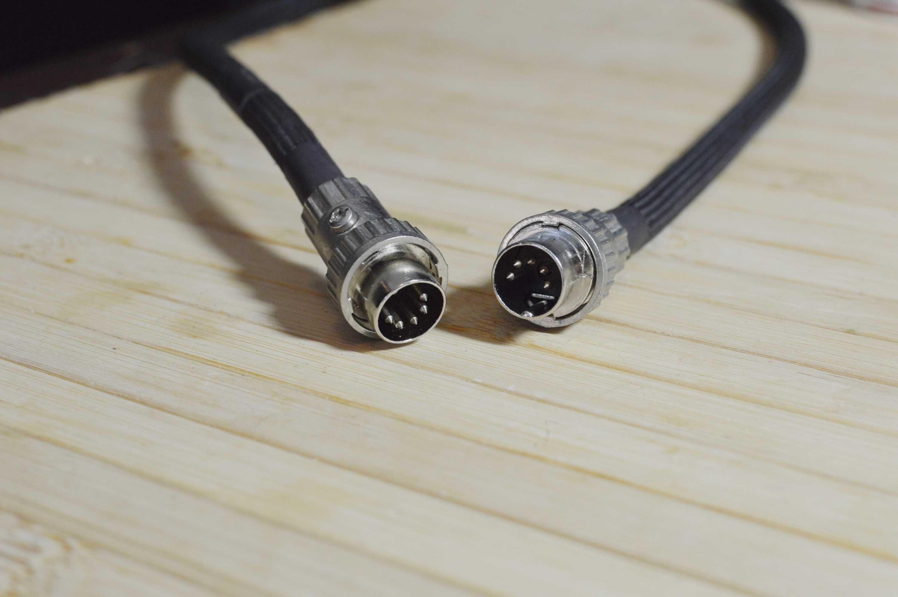 0.75m DIN Naim Interconnects - srebro - made in GB