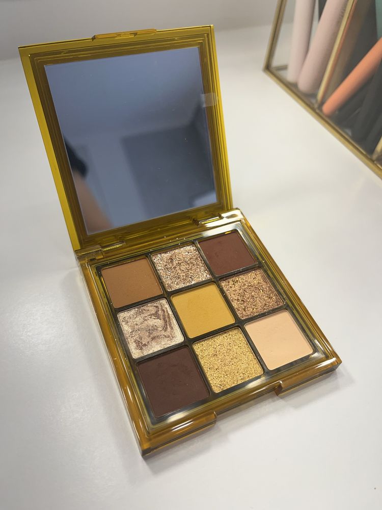 Paleta Huda Beauty Brown Toffee