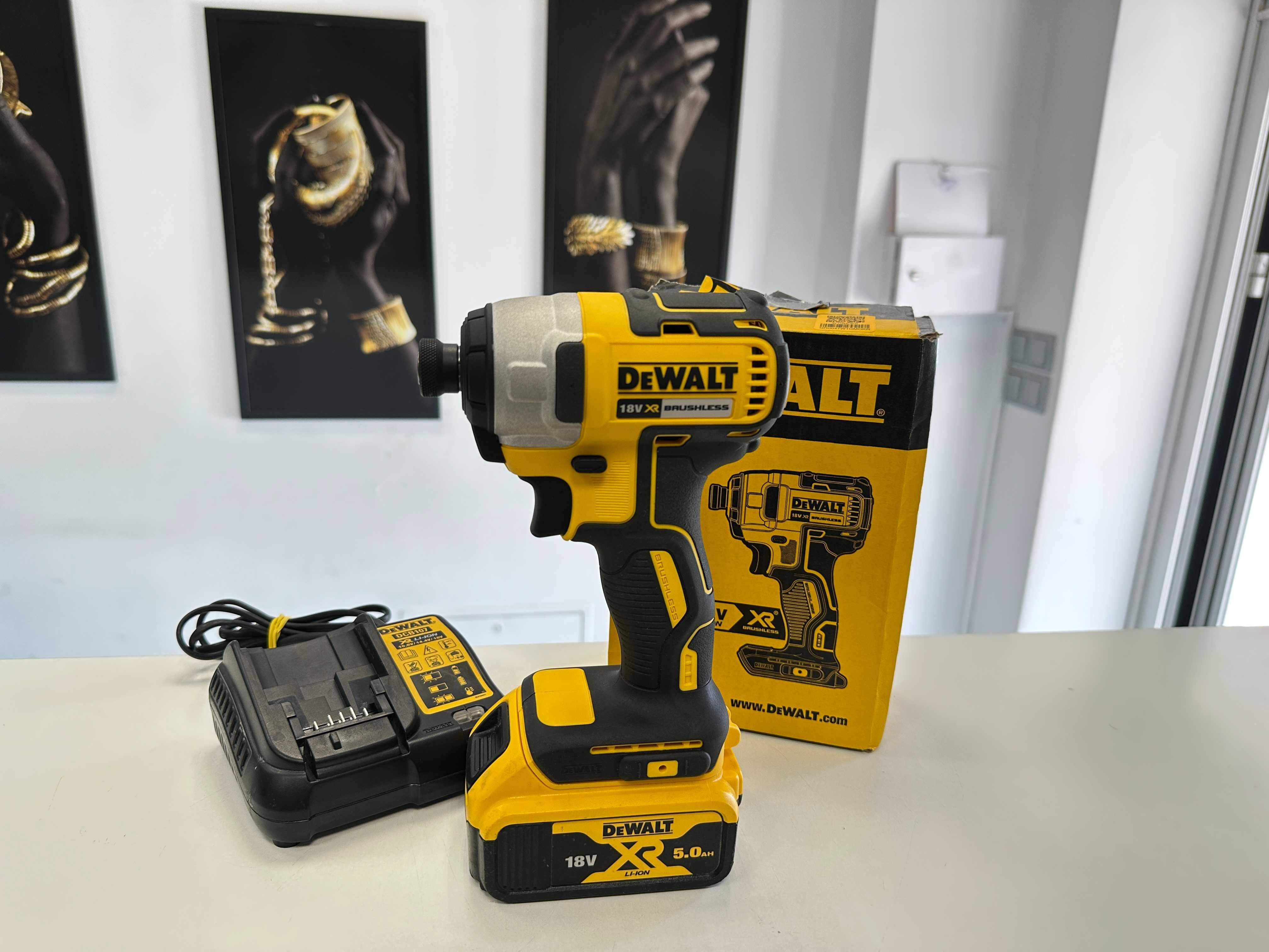 Zakrętarka DeWalt DCF787N