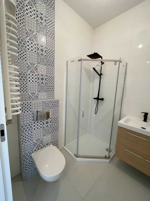 Remont, Glazurnik Wolny termin 2025, wykończenie remont łazienki Wc