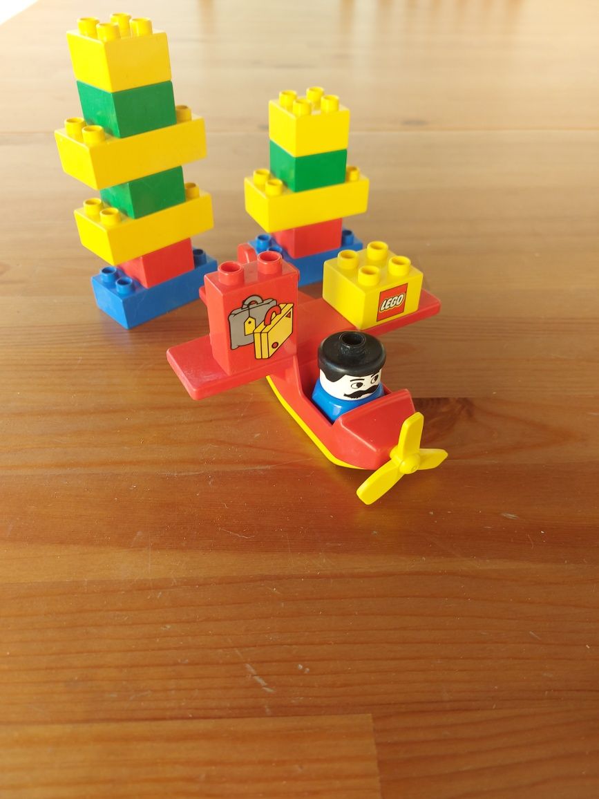 Lego Duplo - Avioneta Vintage + vários.