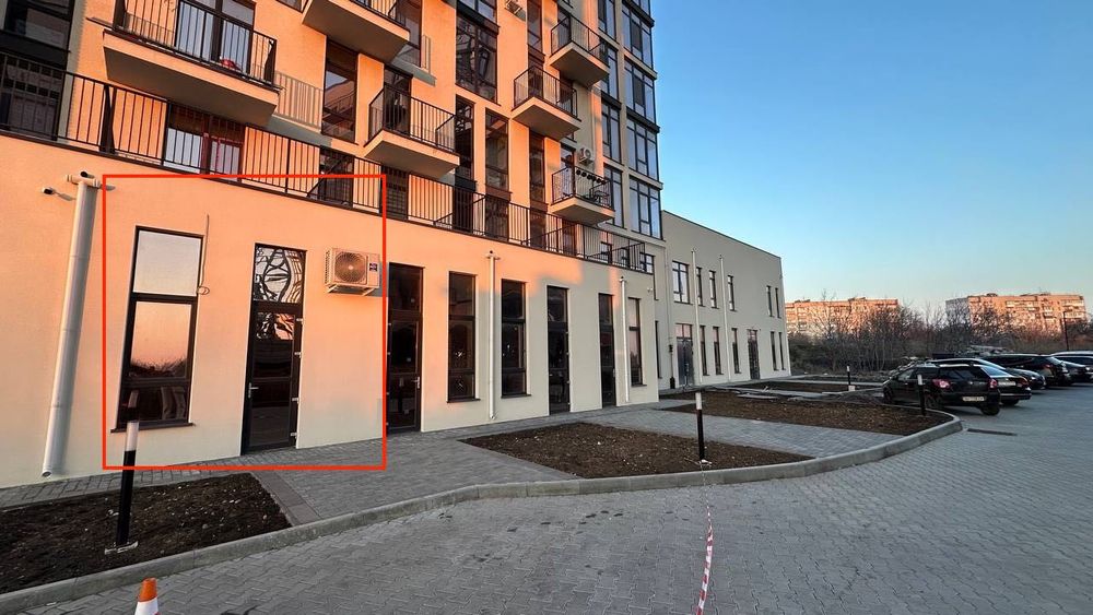 Аренда помещения с ремонтом Пространство на Радостной 60 м2  АШ