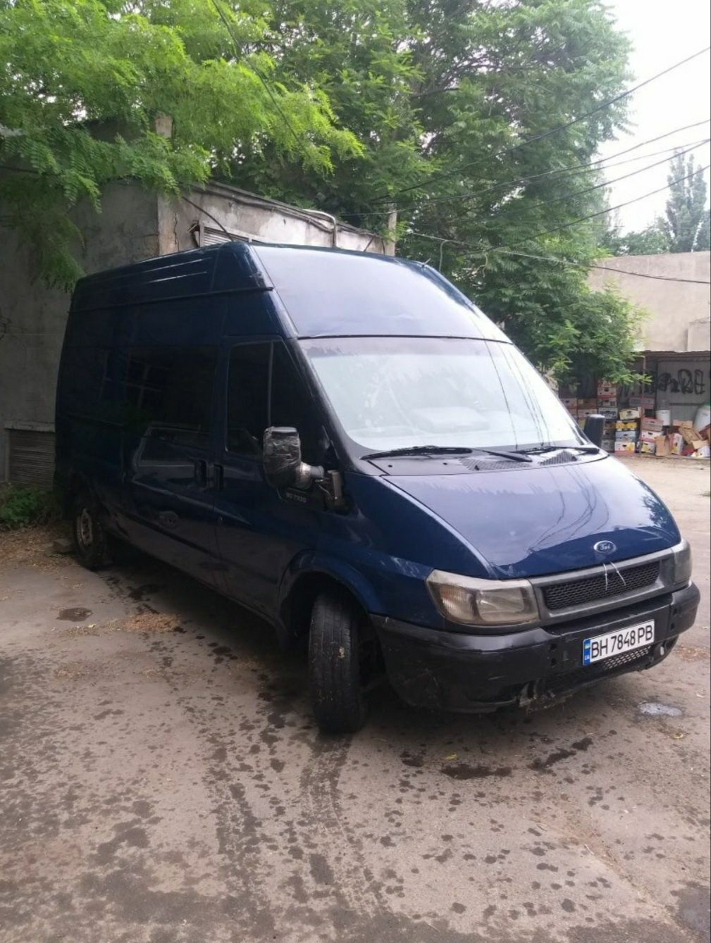 Fod Transit 2001.