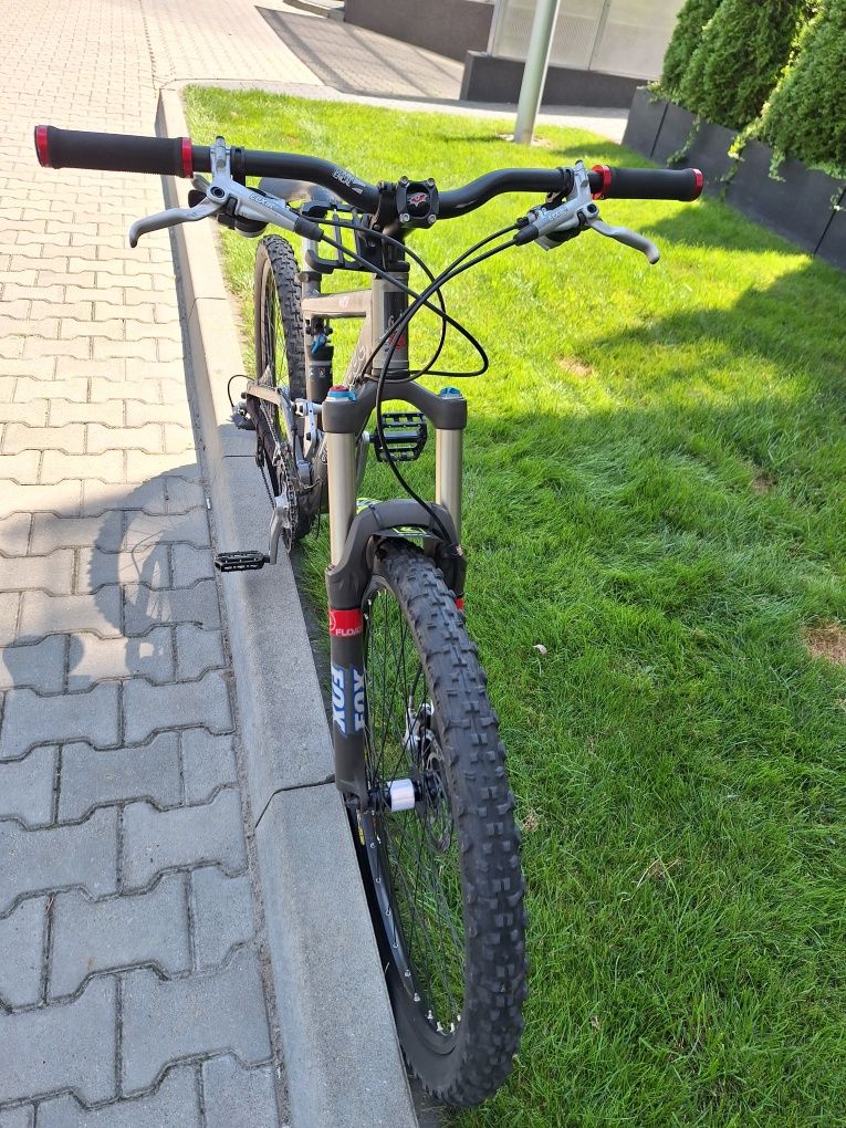 Rower Commencal full  meta 5.5