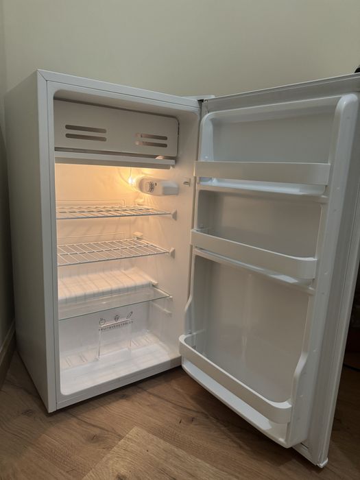 Frigorifico -  electronia modelo Hs121LN III