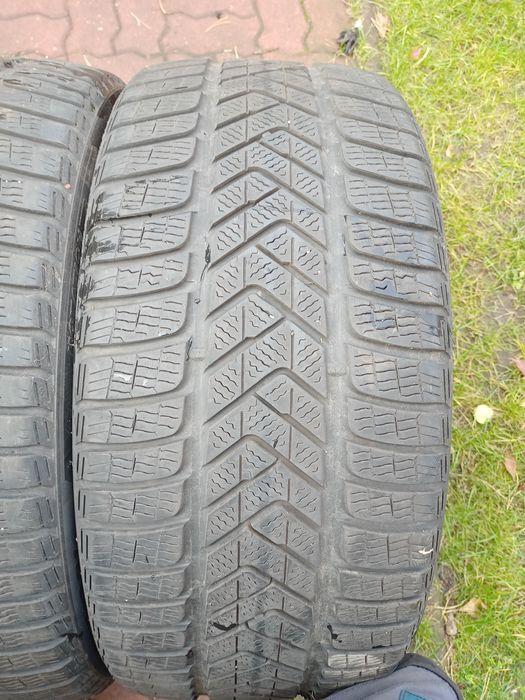 Opony zimowe Pirelli Sotozerro3 Winter 265/35r21 101W XL  m+s 6mm KPL