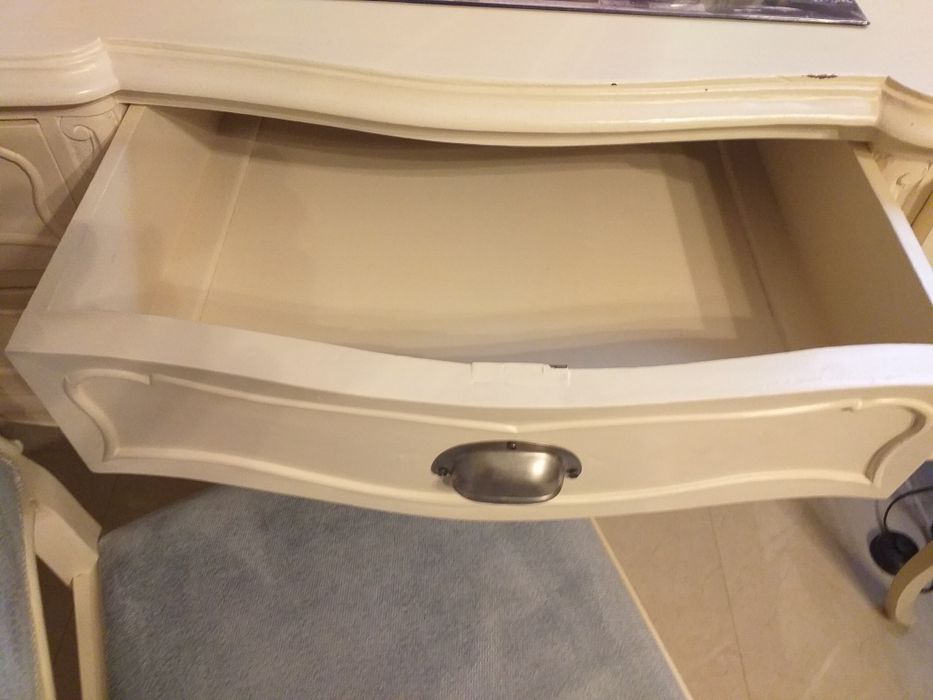 Toucador,mesa,secretária Queen Anne,renovado,espelho triplo e cadeira