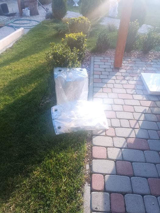 Пакет-каністра 20.5 л с краном та кришкою 


Пакети чисти, прочні, з с