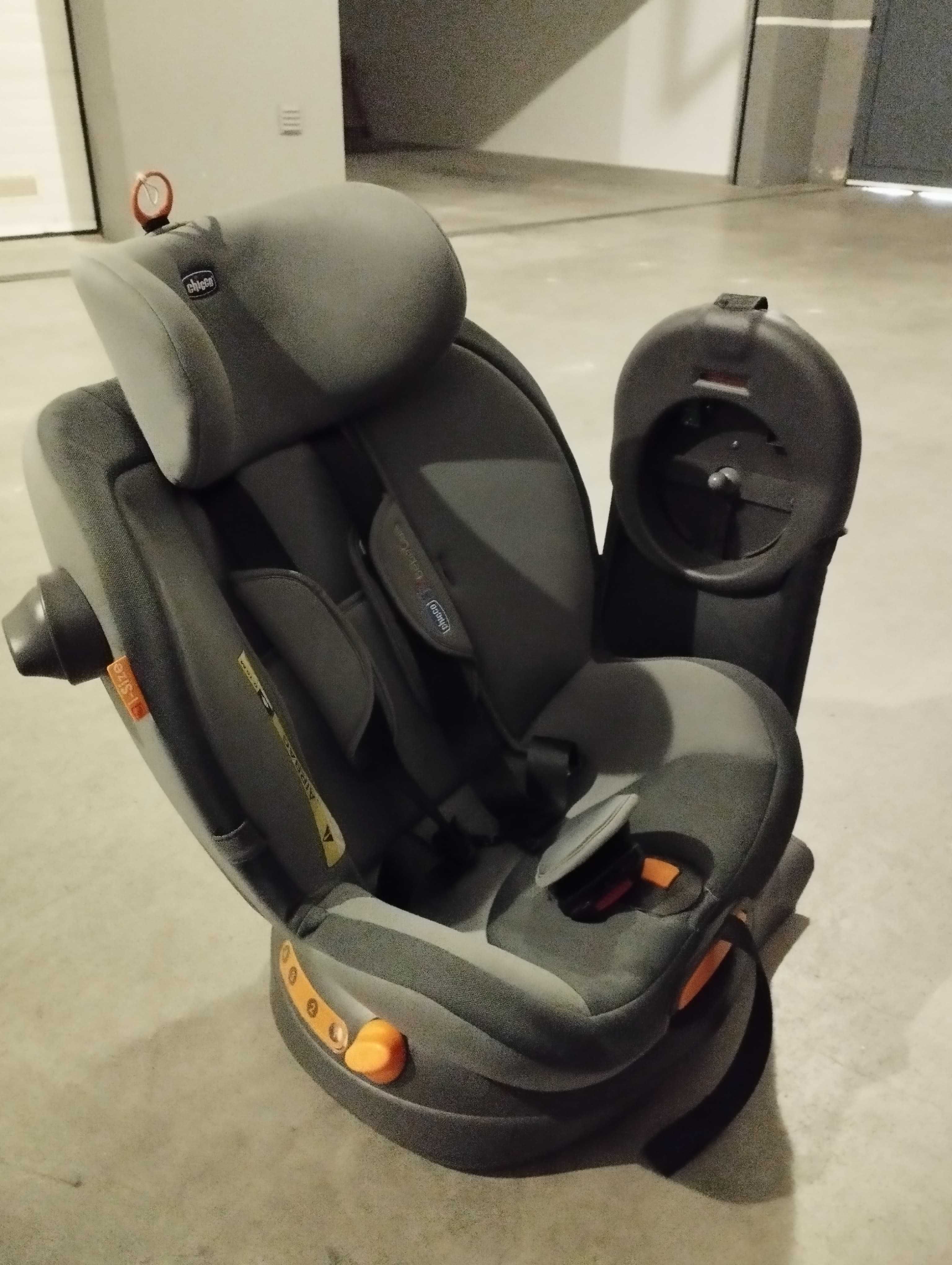 Cadeira Auto Around U I-Size Chicco