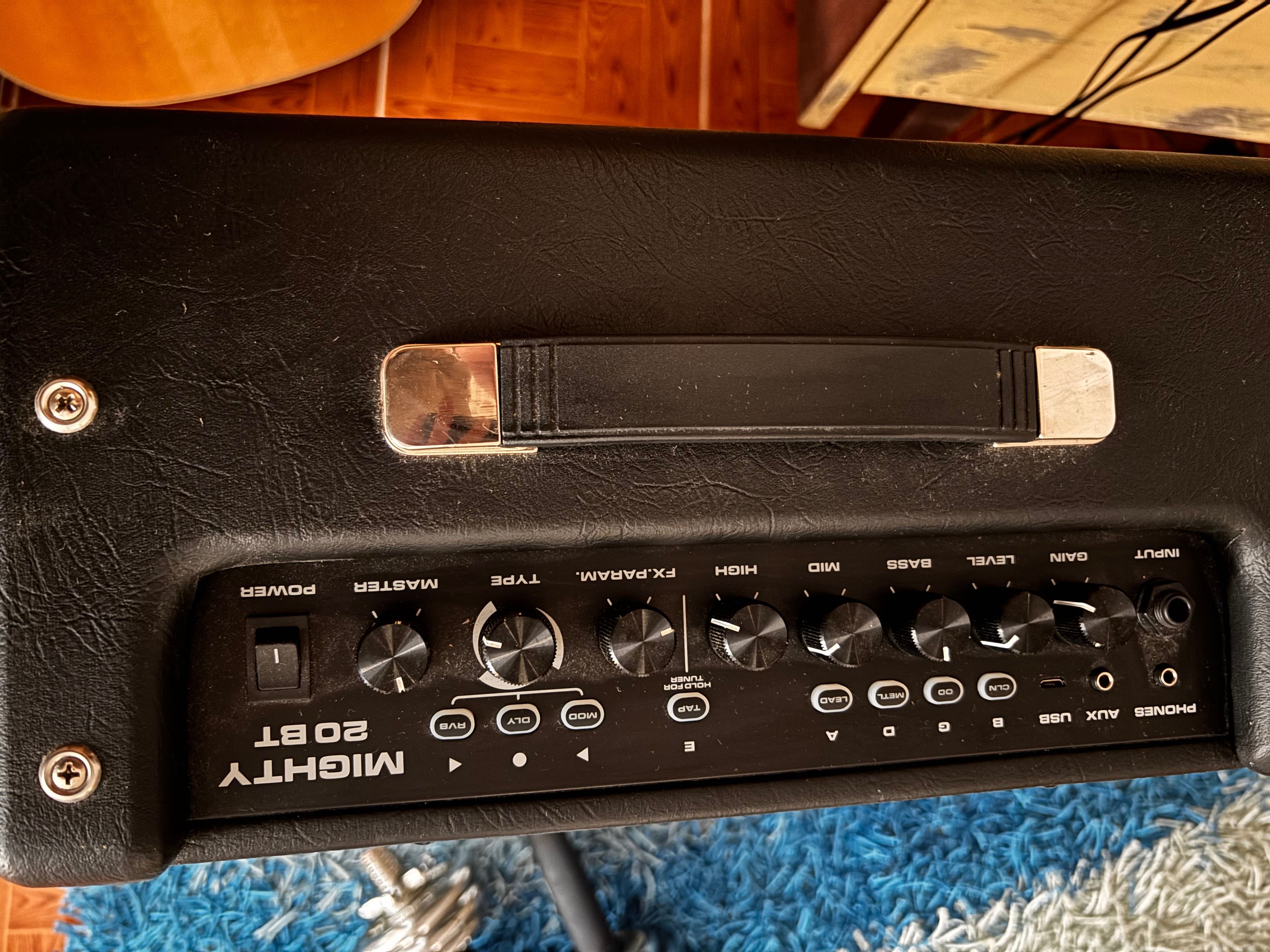Amplificador Nux Migthy 20 bt