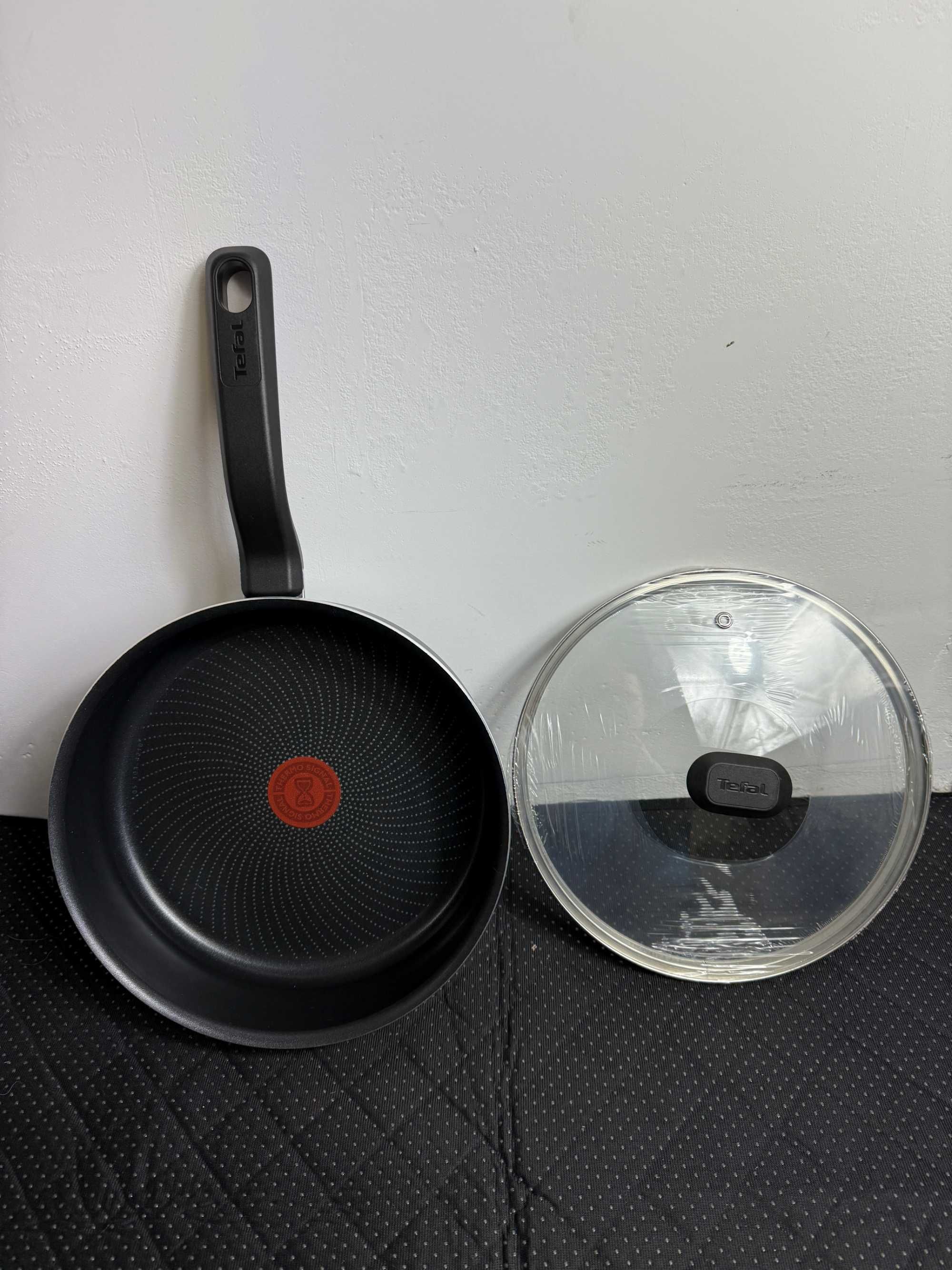 Tefal Start'easy głęboka patelnia 24 cm tytanowa