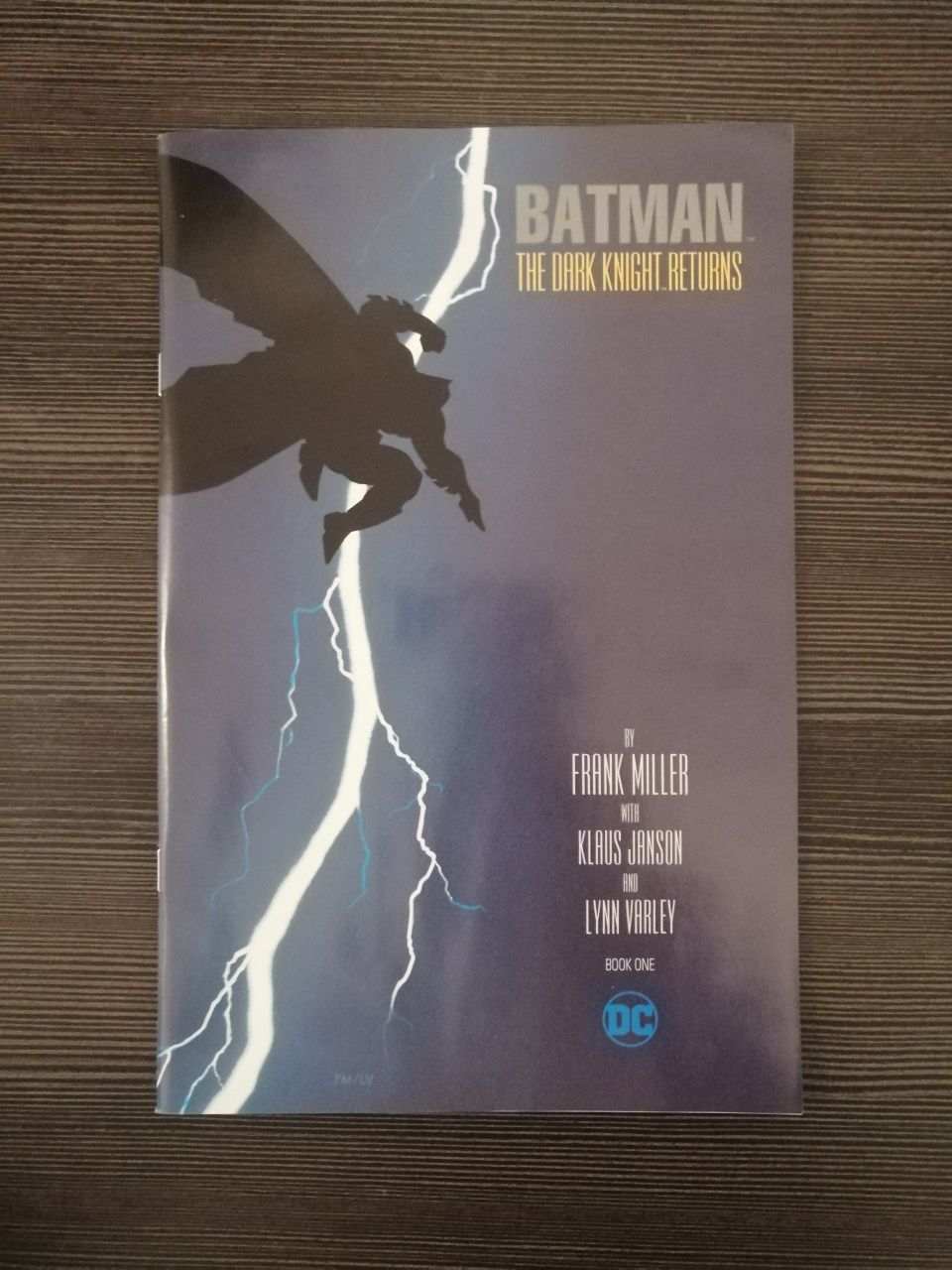 Komiks Batman The Dark Knight Returns Book One