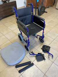 Cadeira Rodas com almofada