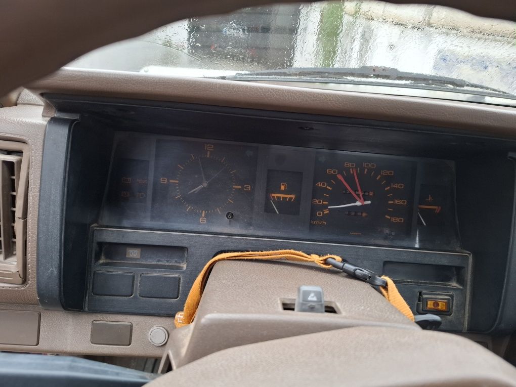 carrinha Nissan D21