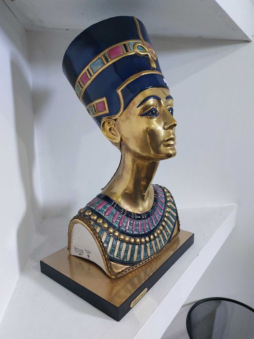 Busto de Eduardo Tasca