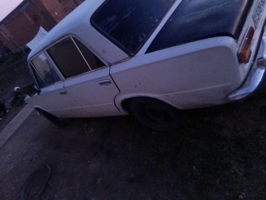 Продам 2101 на полном боевом ходу siri поїхав