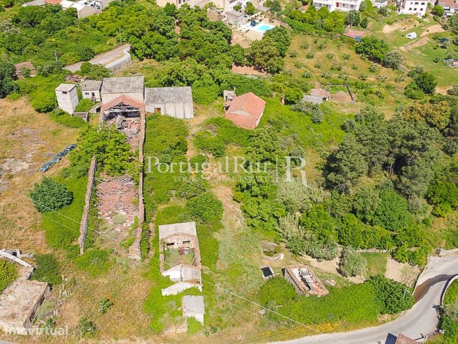 Antiga Fábrica por Reconstruír