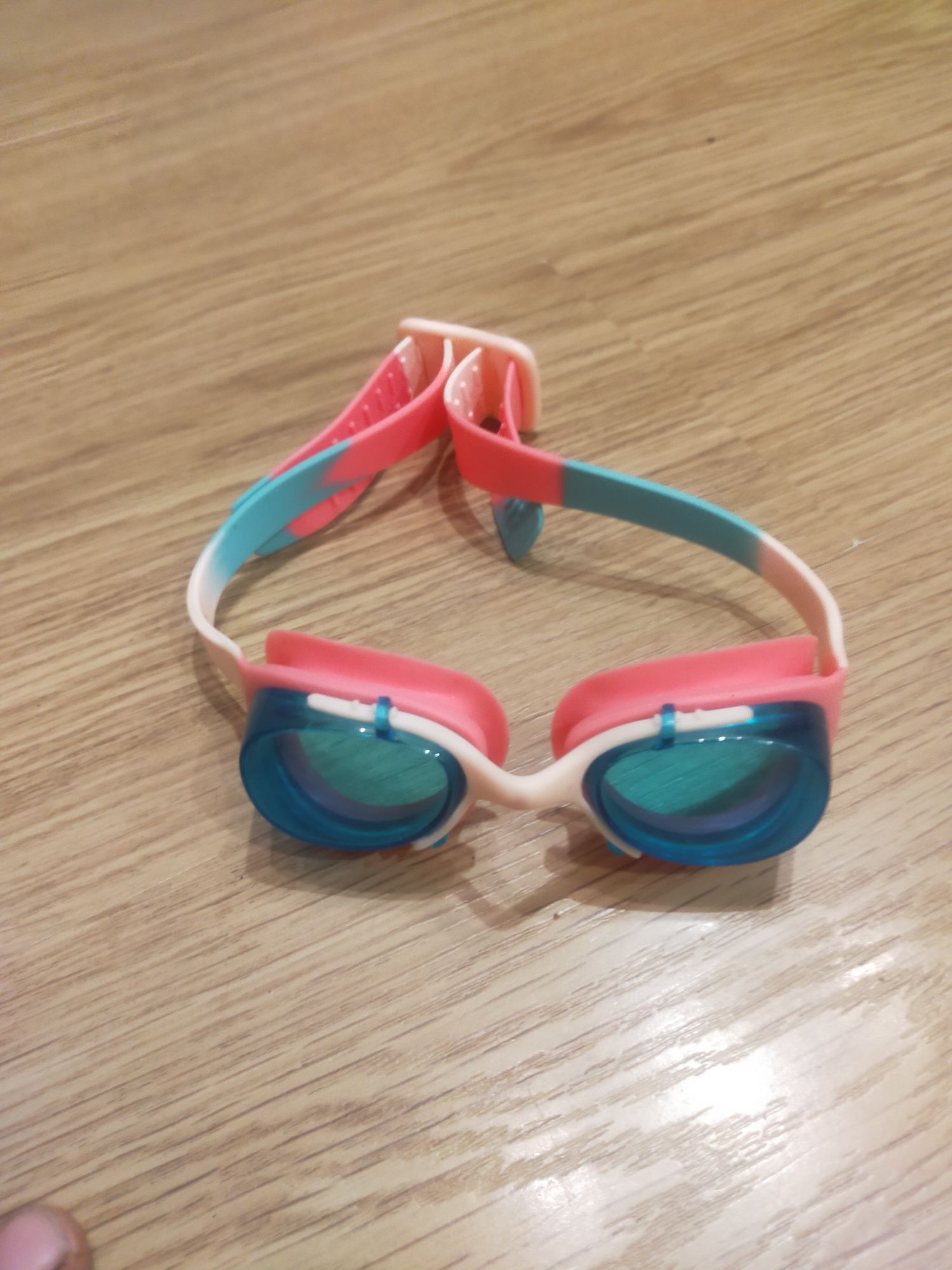 Окуляри для плавання Speedo