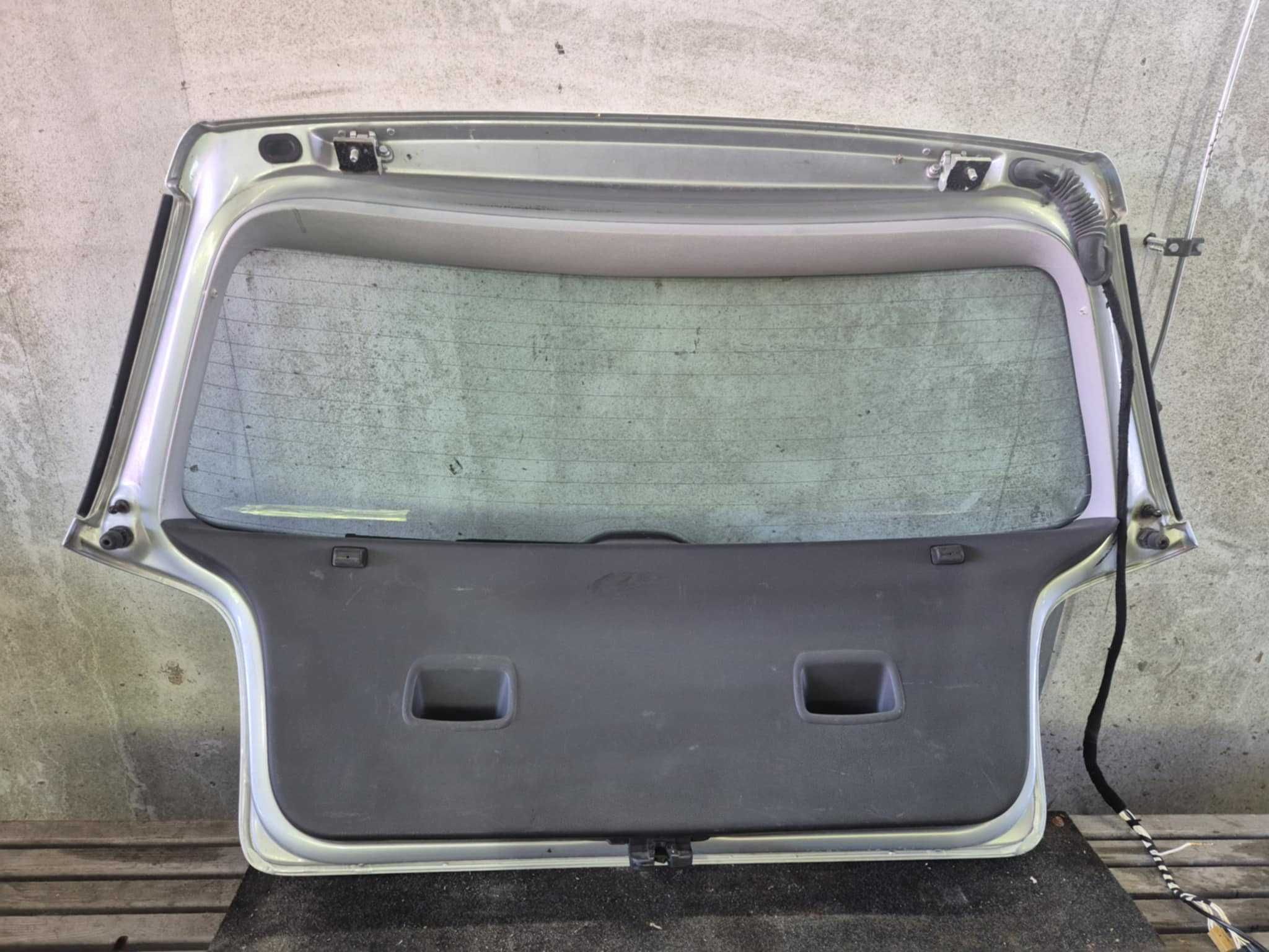 Klapa Bagażnika Tył Tylna VW Polo IV 9N 5D  LA7W LIFT  ZDROWA !!!