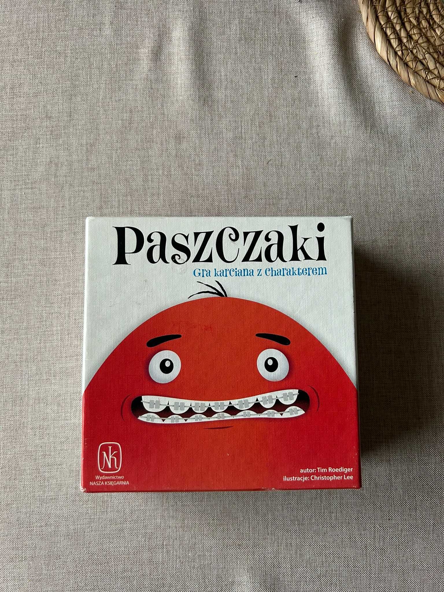 Paszczaki, Nasza Księgarnia