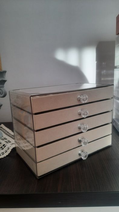 органайзер для прикрас (5 рівнів)