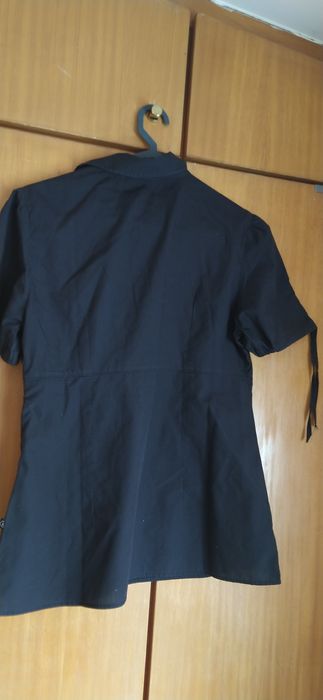 Blusa preta, tam. M