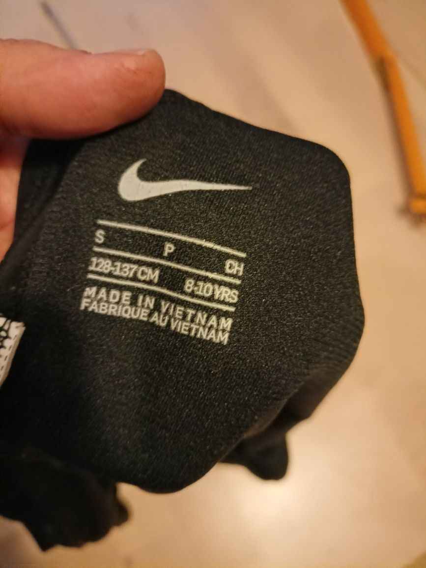 Czarny kostium strój kąpielowy jednoczęściowy sportowy NIke 128 134