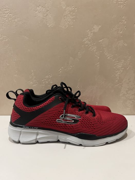 Кросівки skechers equalizer