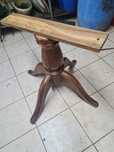 Pernas de mesa em madeira