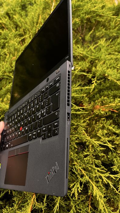 Lenovo ThinkPad T14s Gen 2 i5-1135G7 16ГБ LPDDR4x SSD 256ГБ 14” FHD