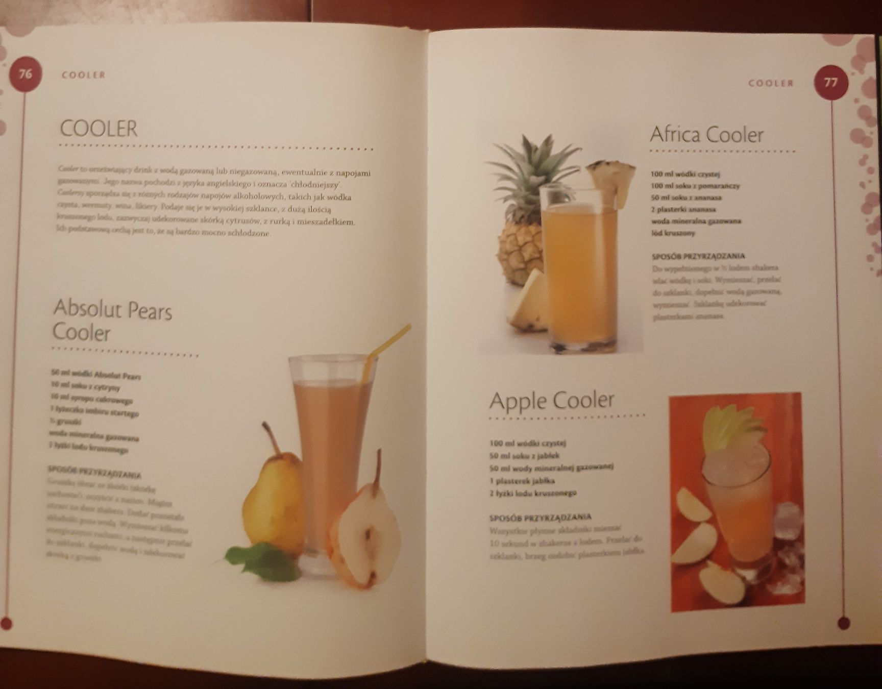 Książka z przepisami na drinki coctaile