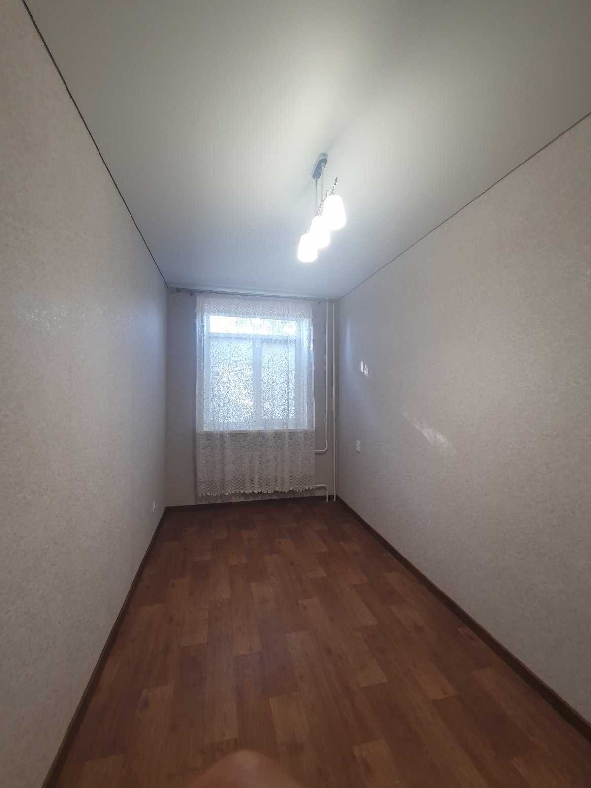 продам 2 кімнати по вул. Богдана Хмельницького б.26
