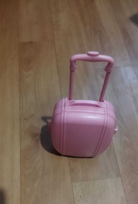 Іграшковий чемодан для ляльки Barbie