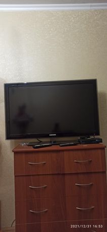 Телевизор Samsung 40" 5000гр