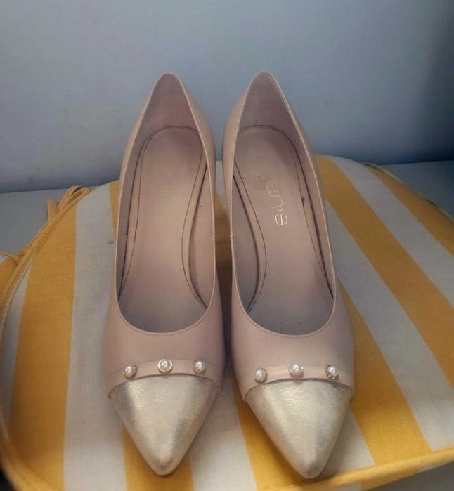 Skórzane szpilki/buty na obcasie 37