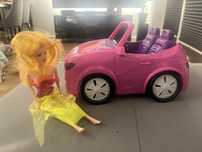 Lalka z samochodem dla lalek barbie