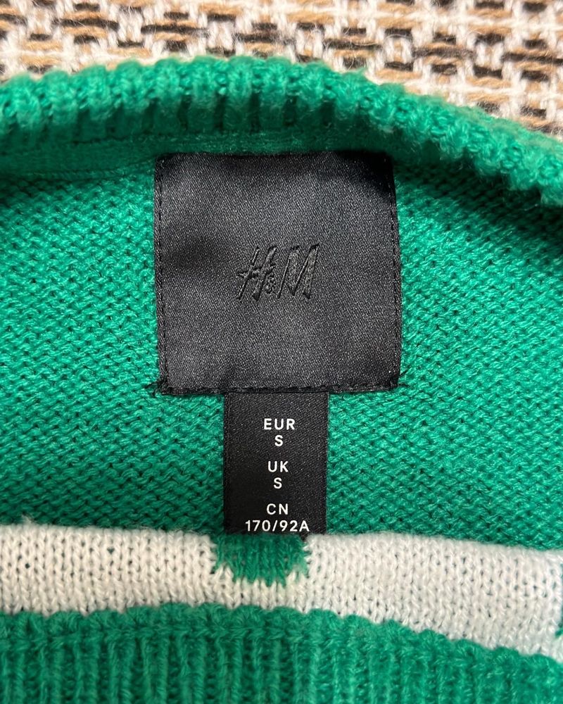 Чоловічий різдвяний светр H&M розмір M