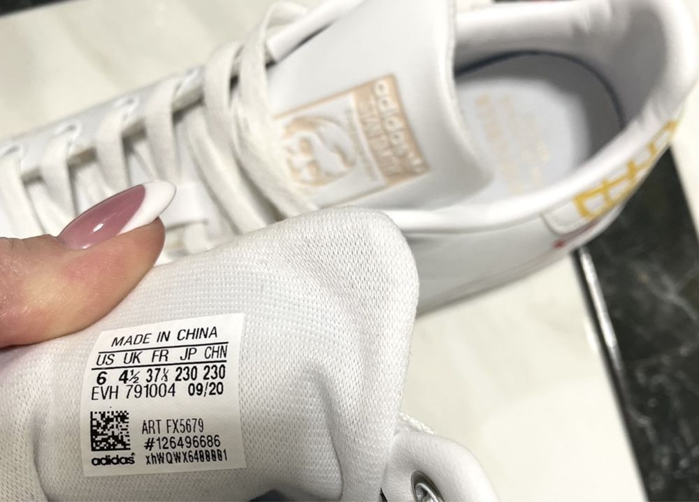 Продам новые женские кроссовки Adidas Stan Smith! Original!