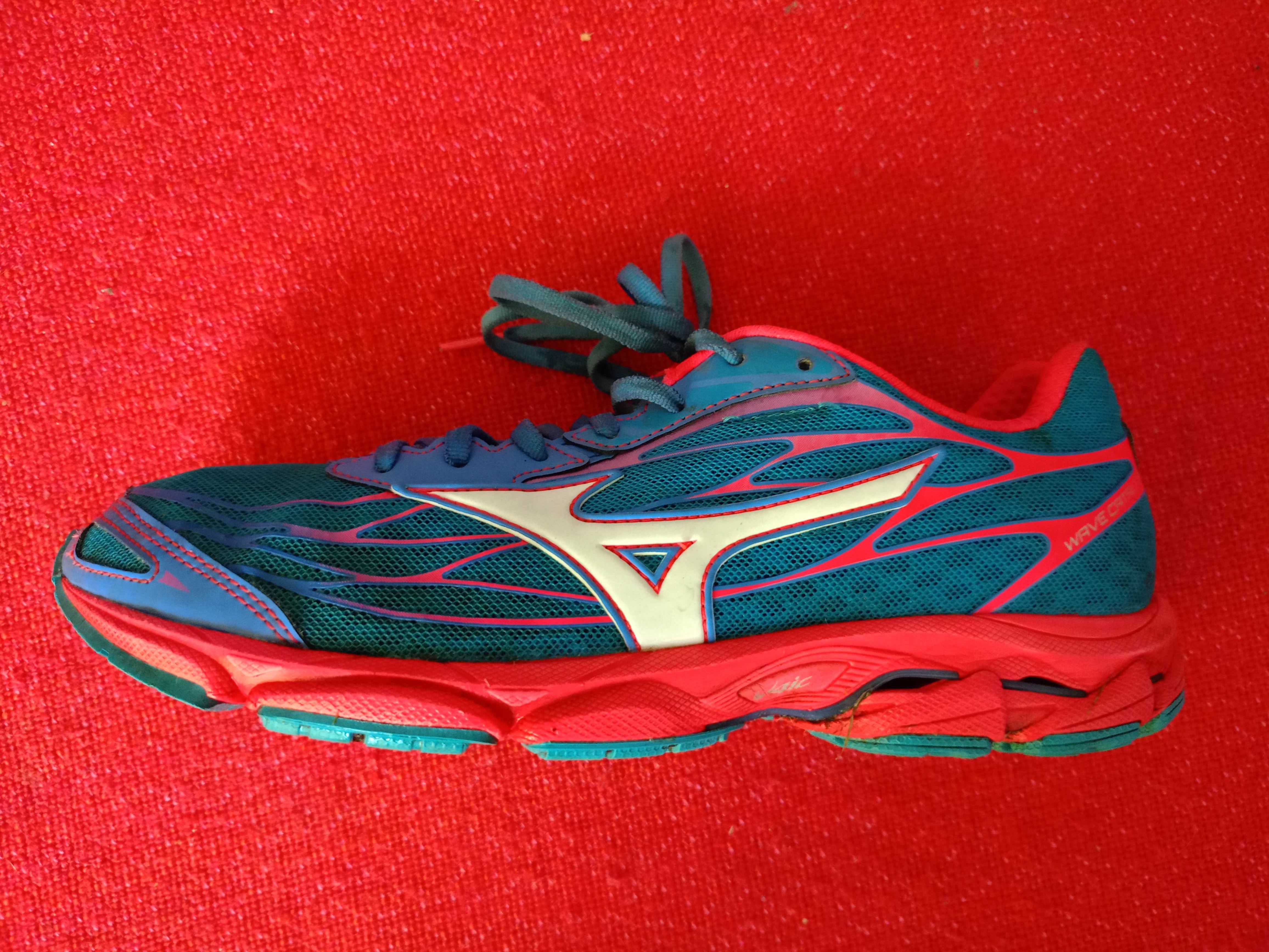 MIZUNO Wave CATALYST roz 40,5 26cm Stan BDB Okazja