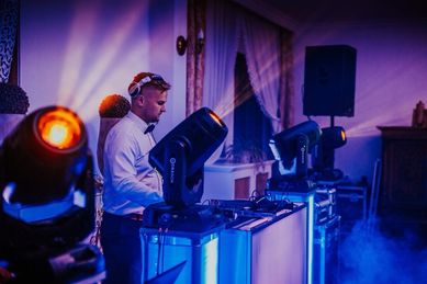 Dj na wesele Dj Cynix wesela imprezy okolicznościowe Dębica