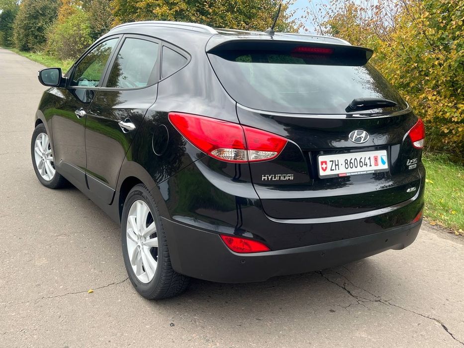 HYUNDAI IX35 2  л Диз Ідеальний стан.