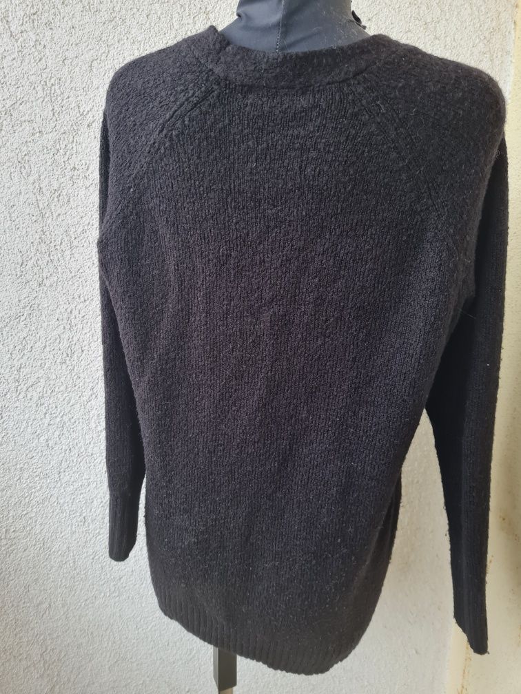 Czarny sweter na zamek r XL