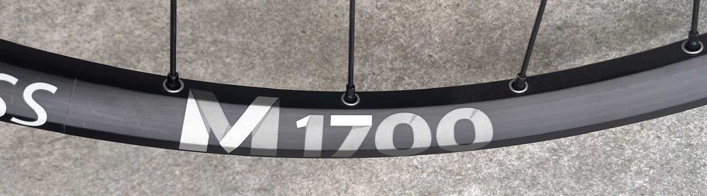 Koło przód DT Swiss M 1700 Spline 29 is 15x110 kolo AM trail xc koła