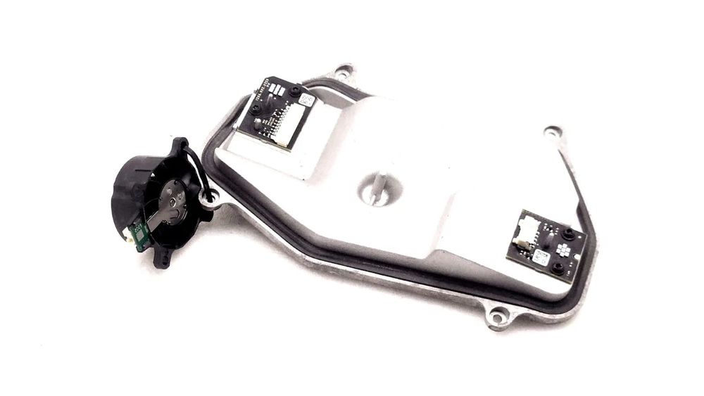 VW CADDY 20-24 ROK MODUŁ PRZETWORNICA LAMPY LEWEJ FULL LED 12040010310L