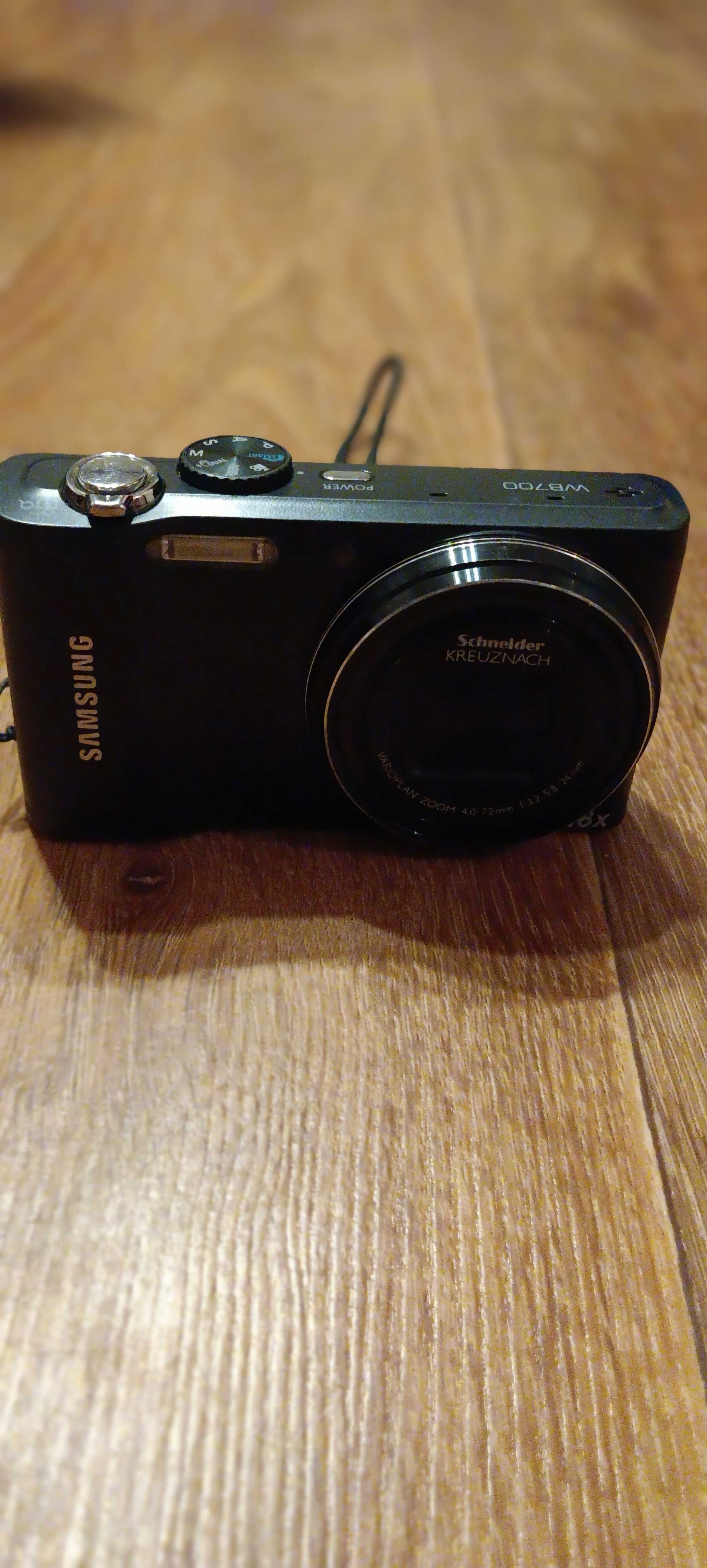 Продам фотоаппарат Samsung WB 700 - Б/У в отличном рабочем состоянии.
