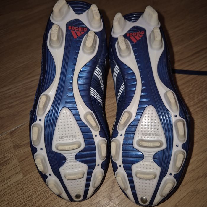 Buty Adidas do piłki nożnej