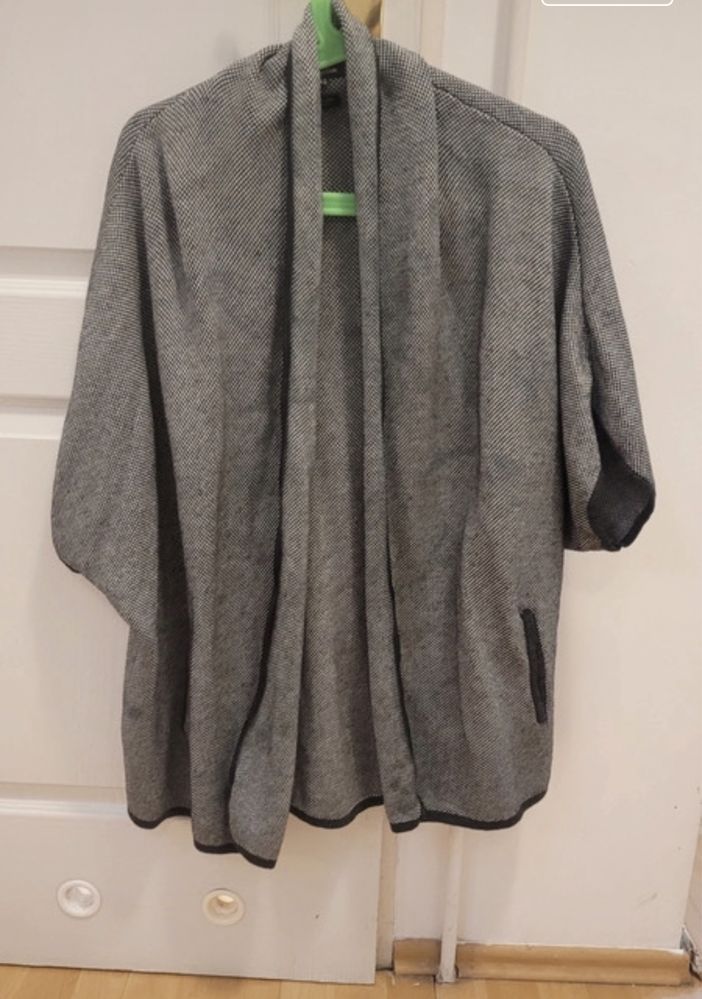 Ponczo damskie firma massimo dutti